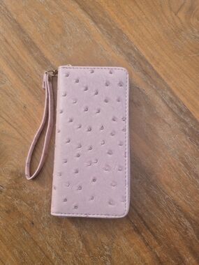 Women's Pink Ostrich-Texture Wristlet Wallet- NEW